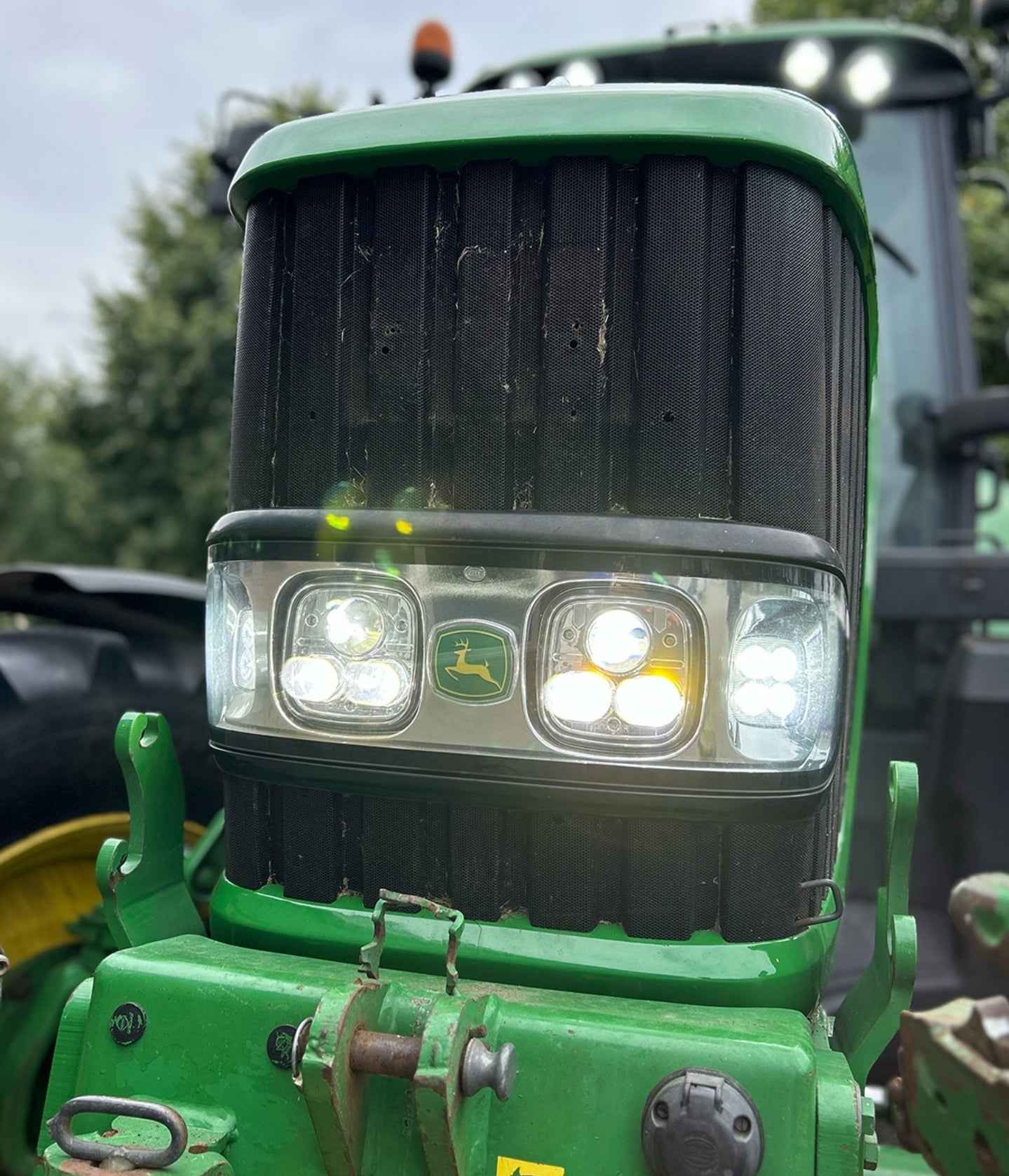 LightComm - LED Work Lighting, Headlights and Two Way Radios